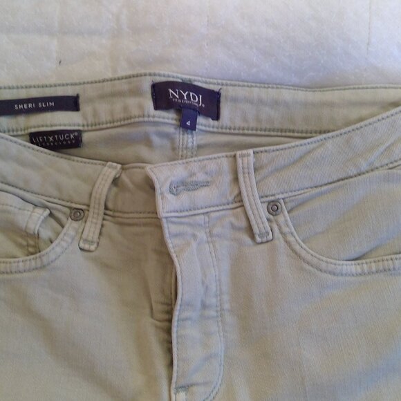NYDJ Sheri Slim Jean - size 4 - Picture 2 of 4